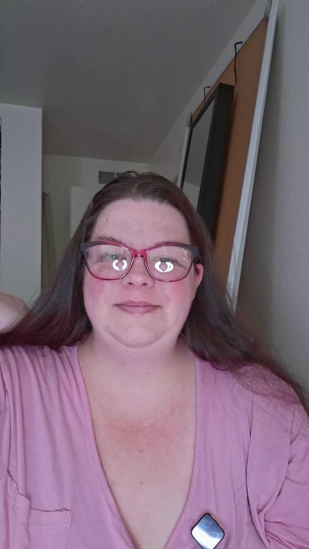 @Stephanie🔮✨️