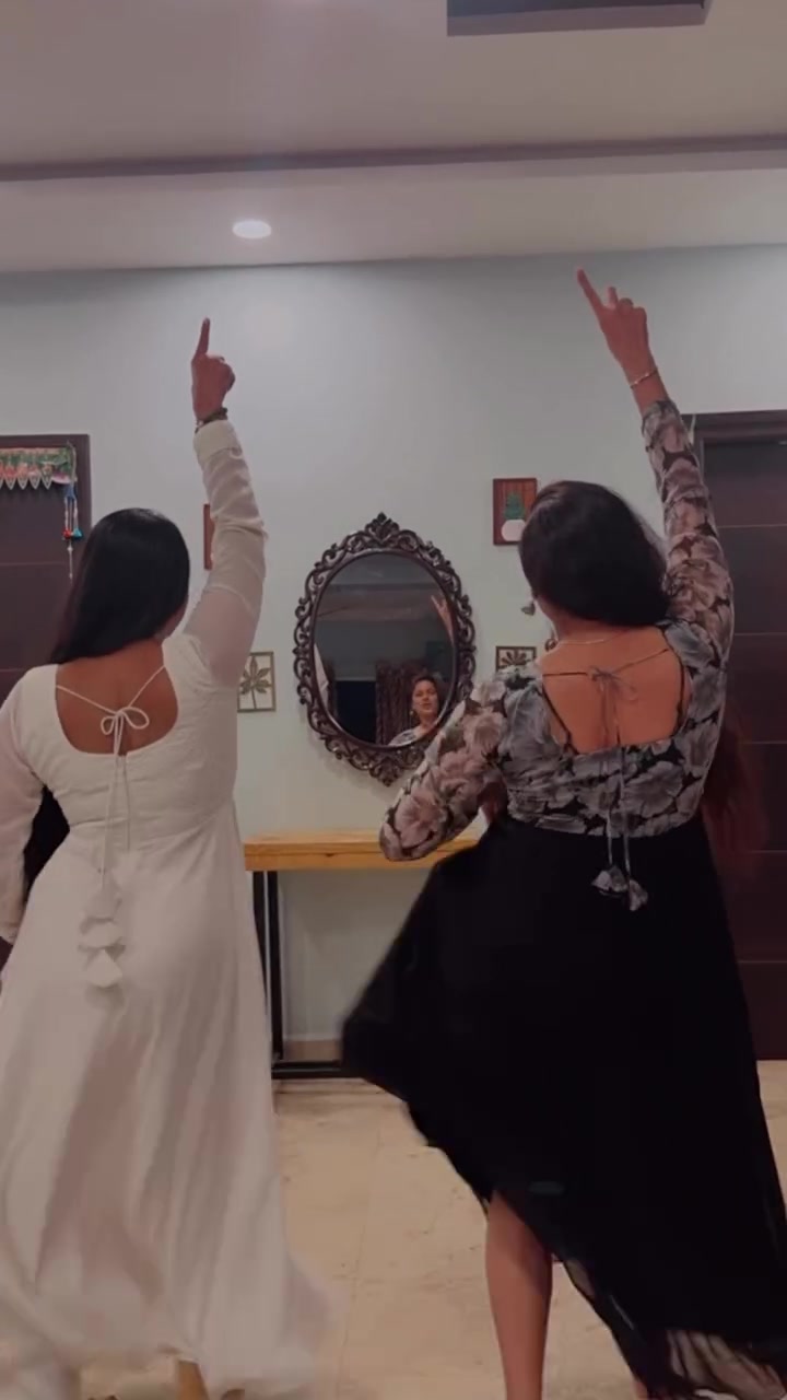 @VAISHNAMI 💖💖