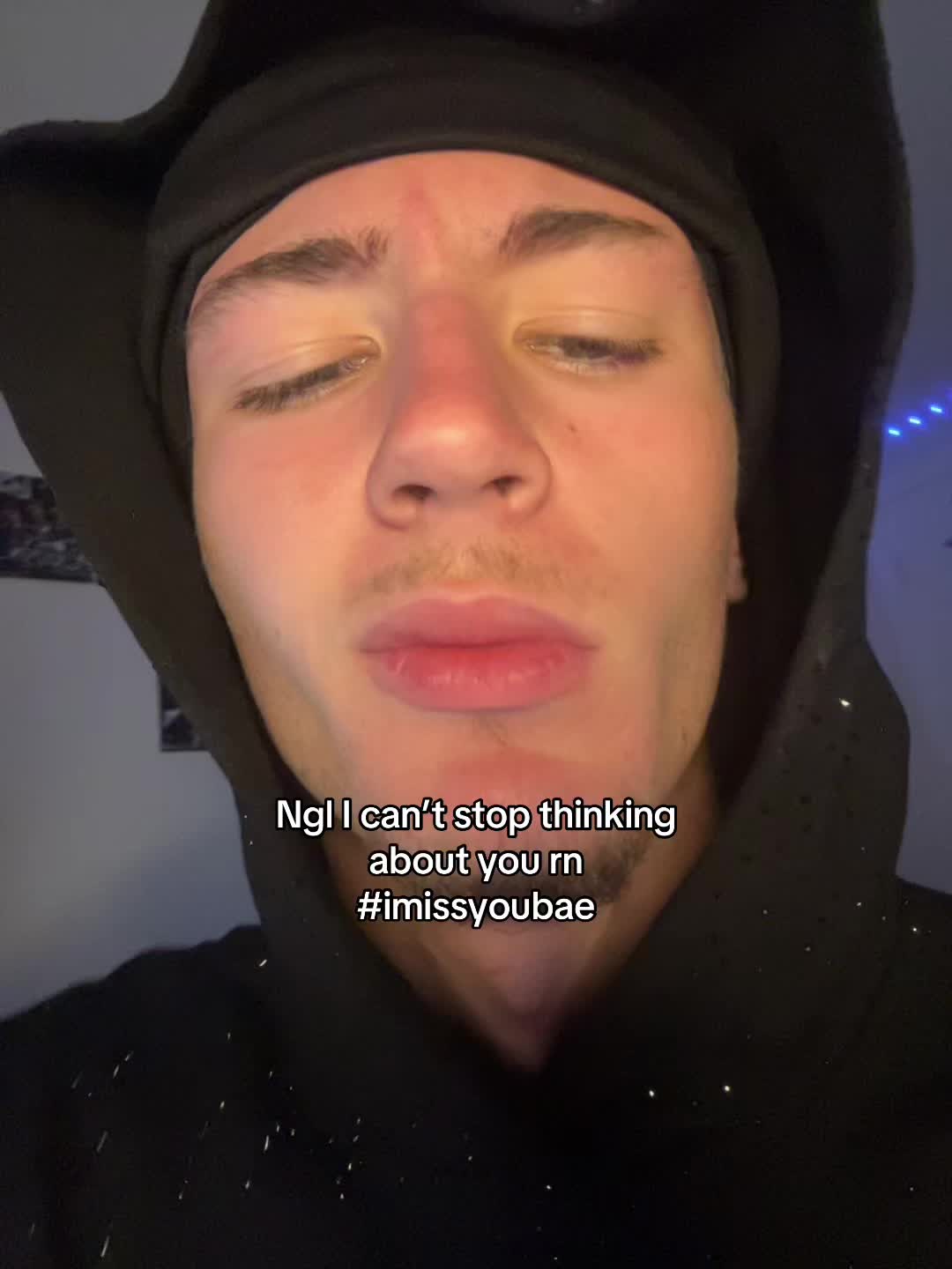 @𝐉𝟐𝐑