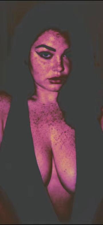 @dazedbutanxious
