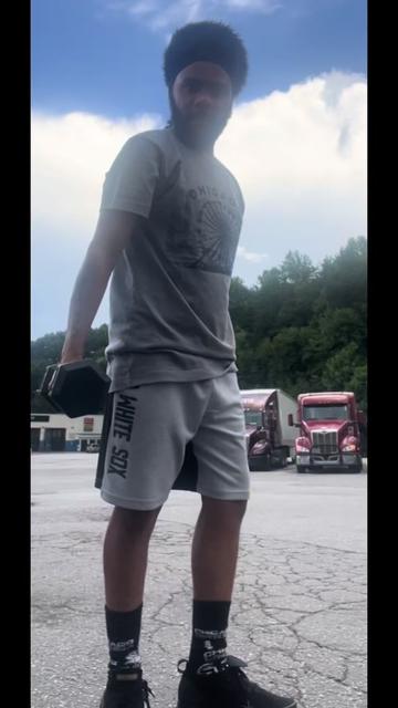 @HoneybadgerQ