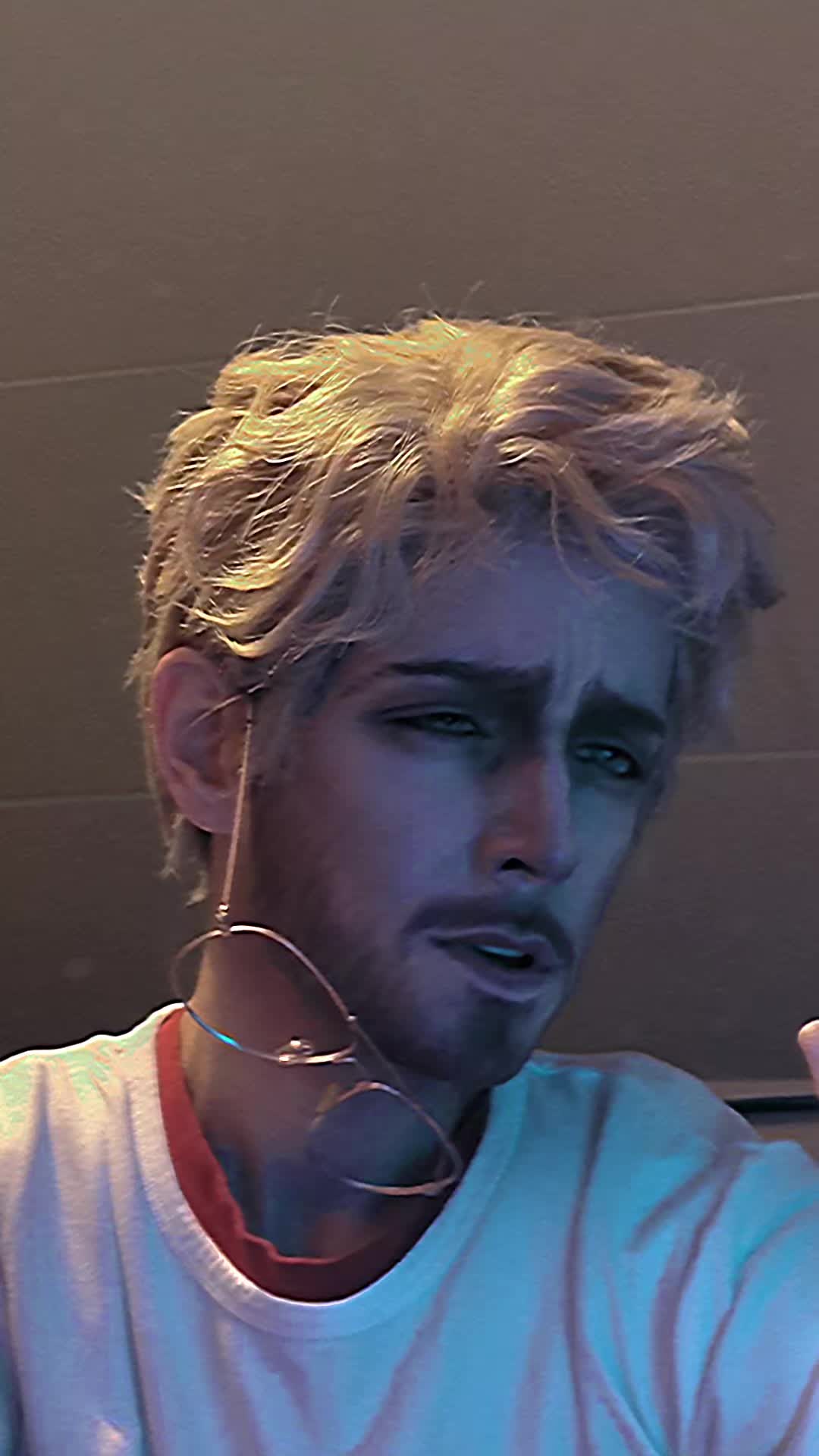 @Lux