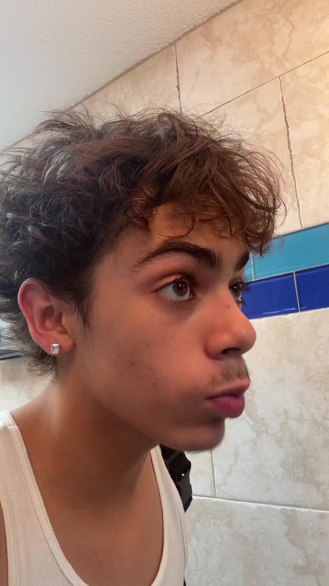 @iseezayy