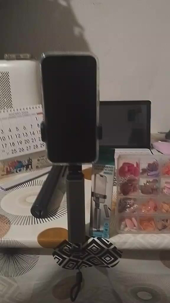 @𝓝𝓸𝓿𝓪🤎🇳🦋 | creator