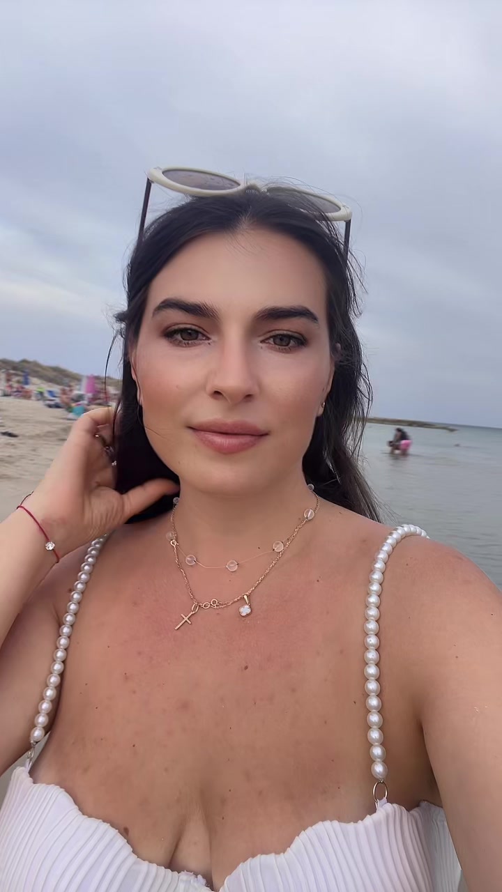 @Liubitzza98