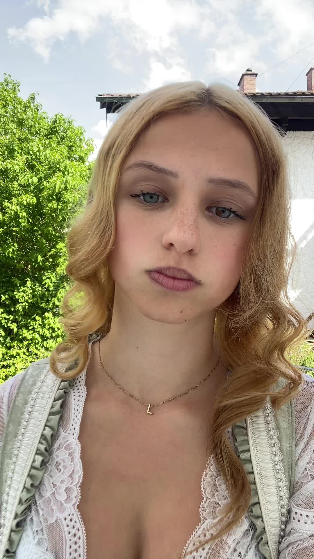 @Lena''
