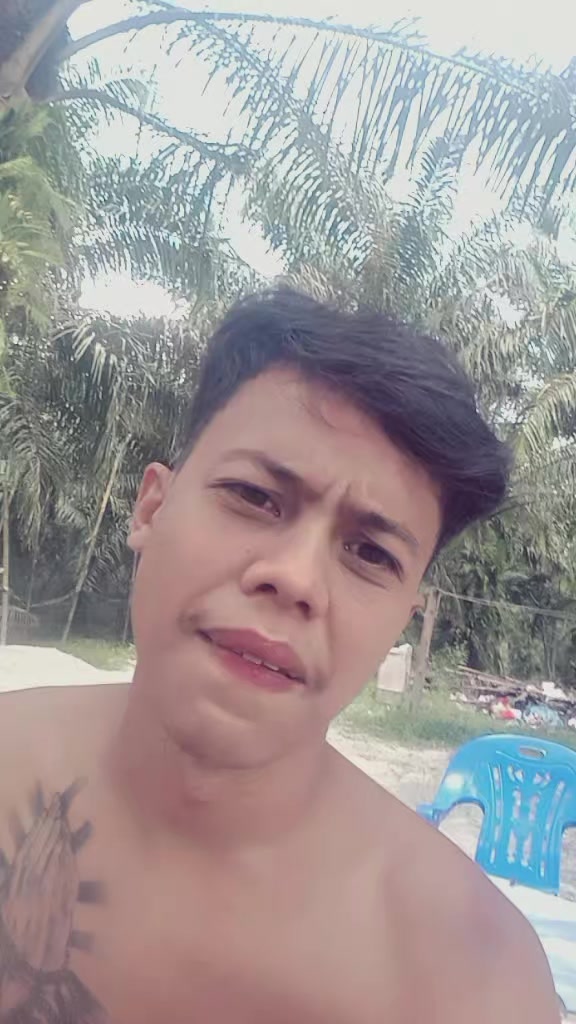 @TUA TUA NECISS