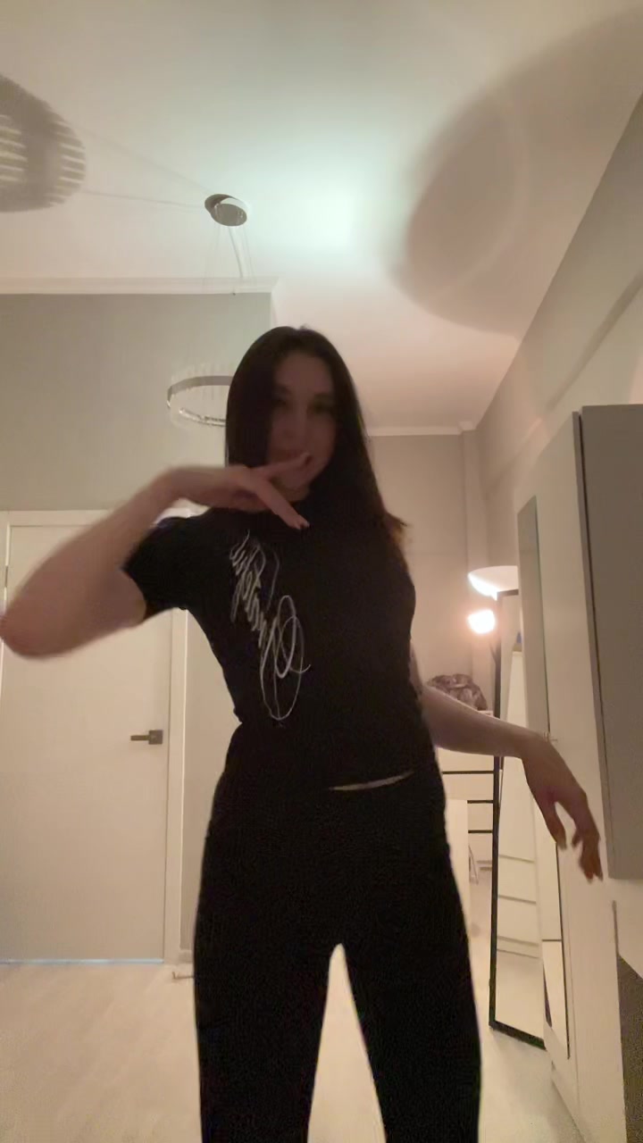 @Алёна Кисуля