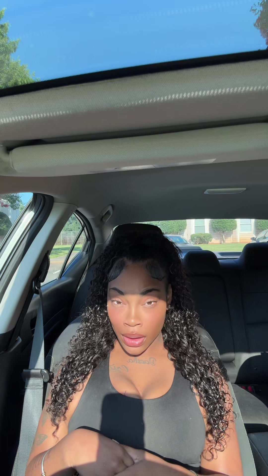 @PrettyFaceMoofie 🫧💕