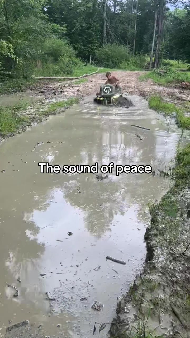 @𝒟𝓊𝒸𝓀𝓎 🐥