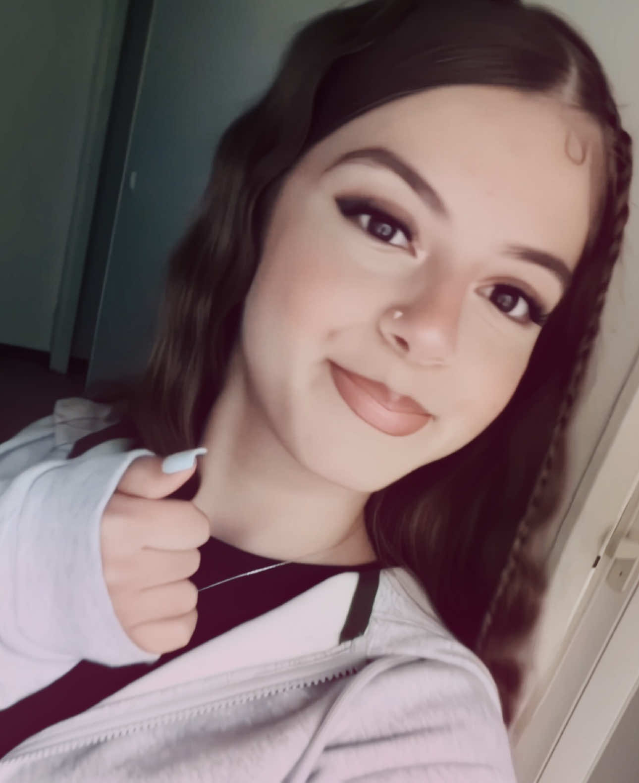 @𝐈𝐕𝐘 ❦