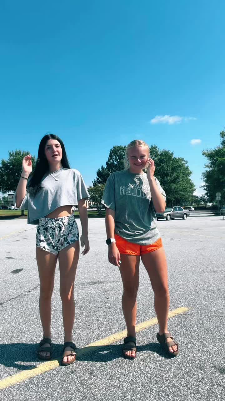 @ℬ𝓇𝒾ℯ.