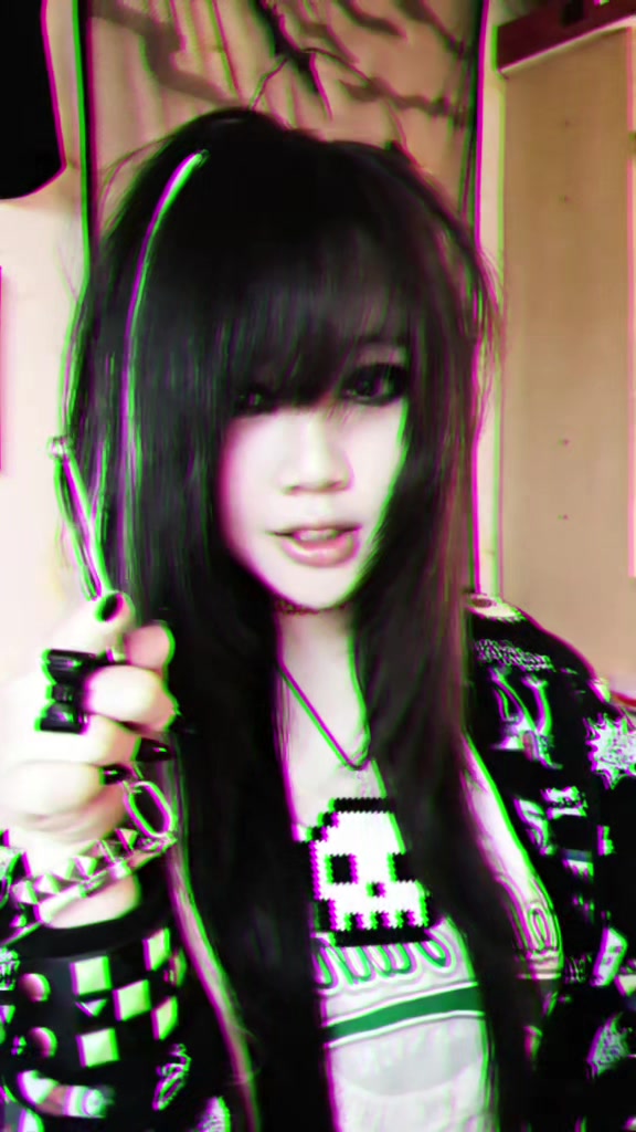 @LEEKALELIX♪