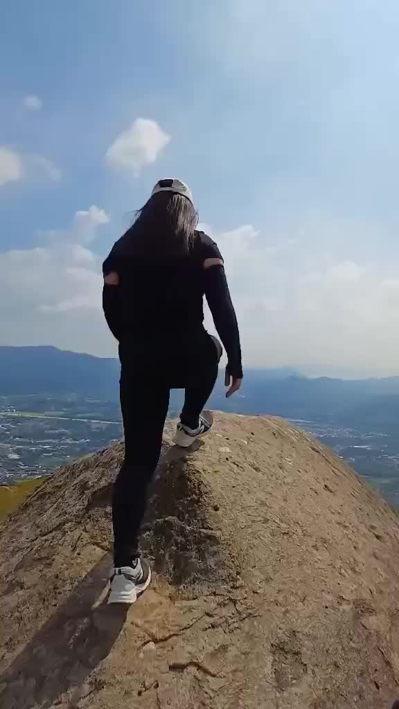 @Loveyano_cheervie