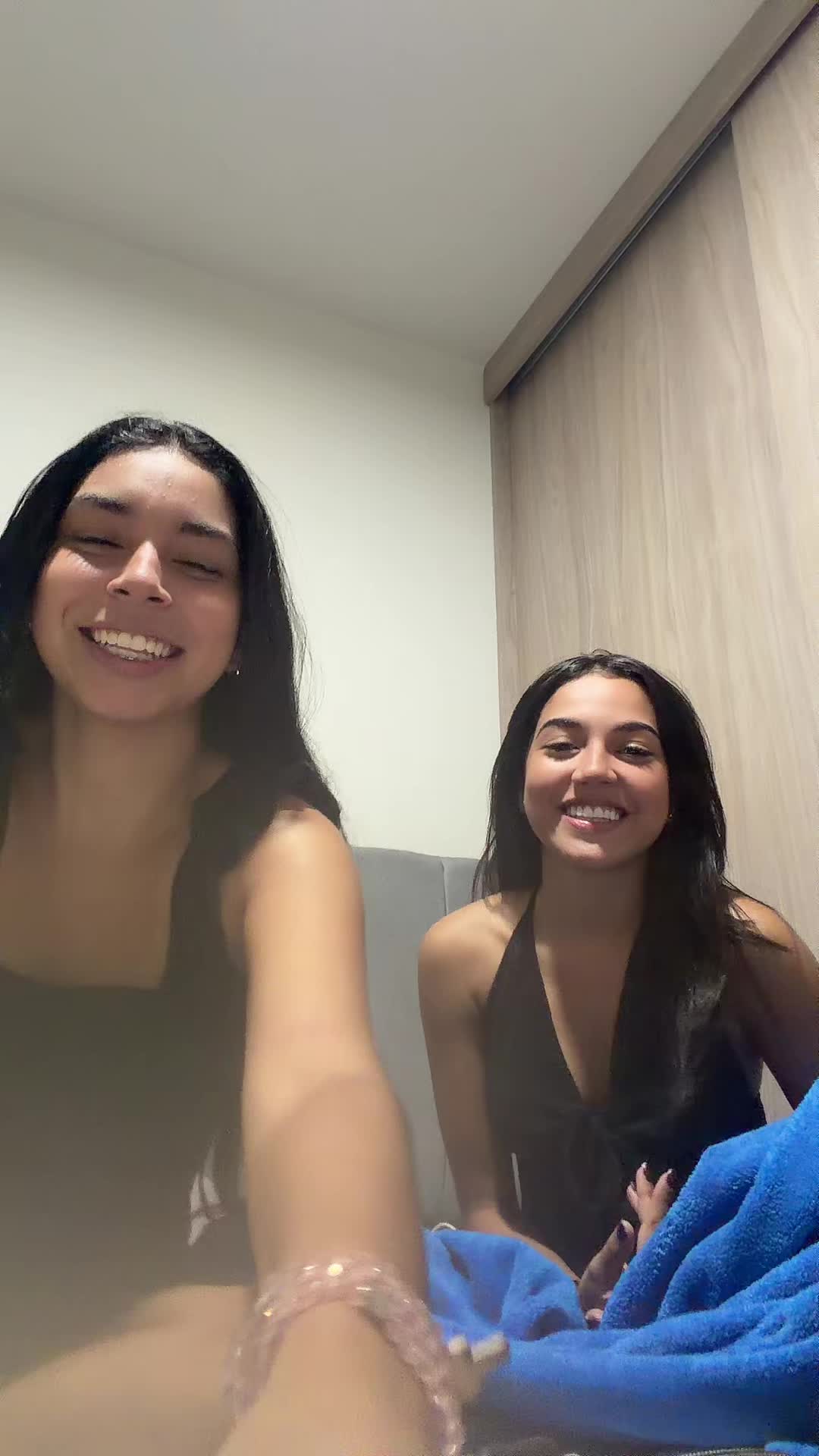 @Gabyy