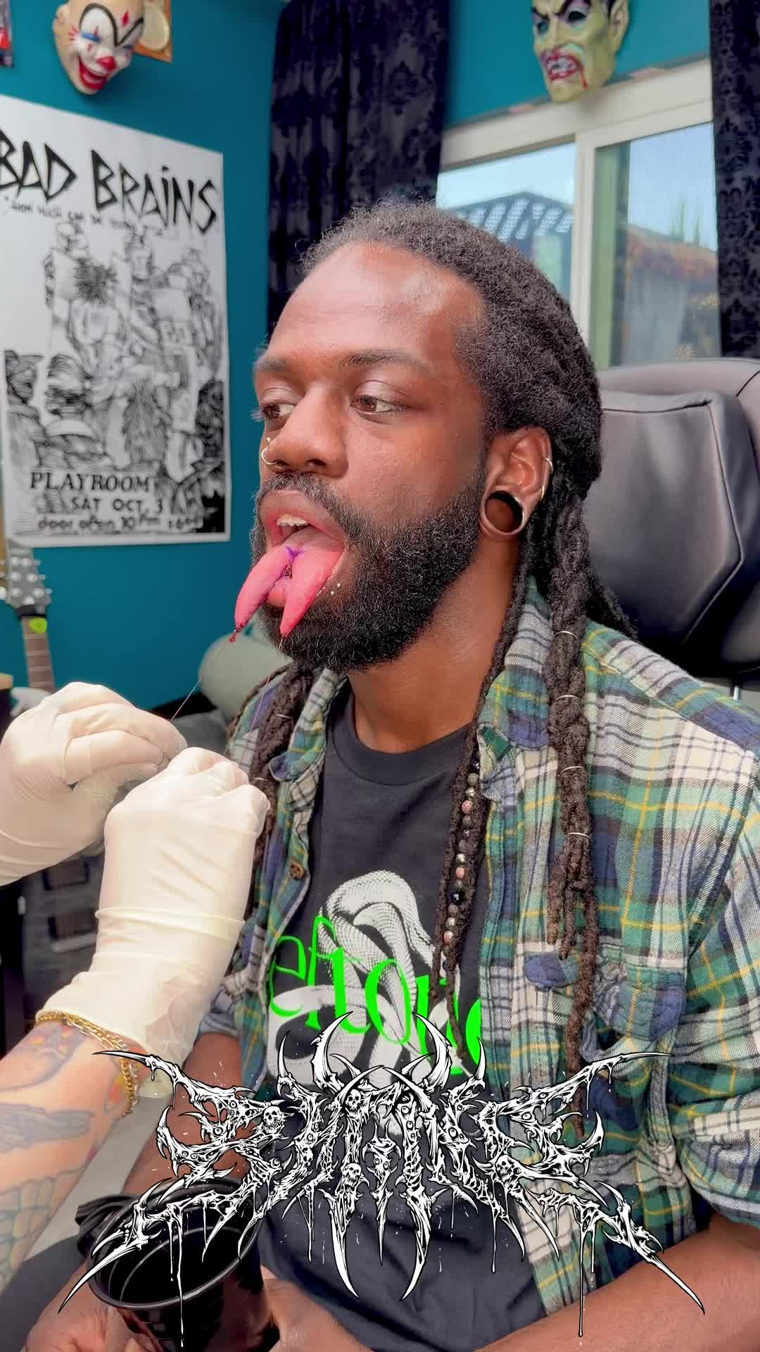 @RHYYNO