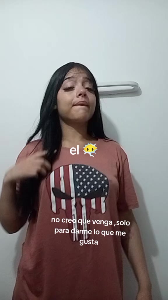 @Lore👑