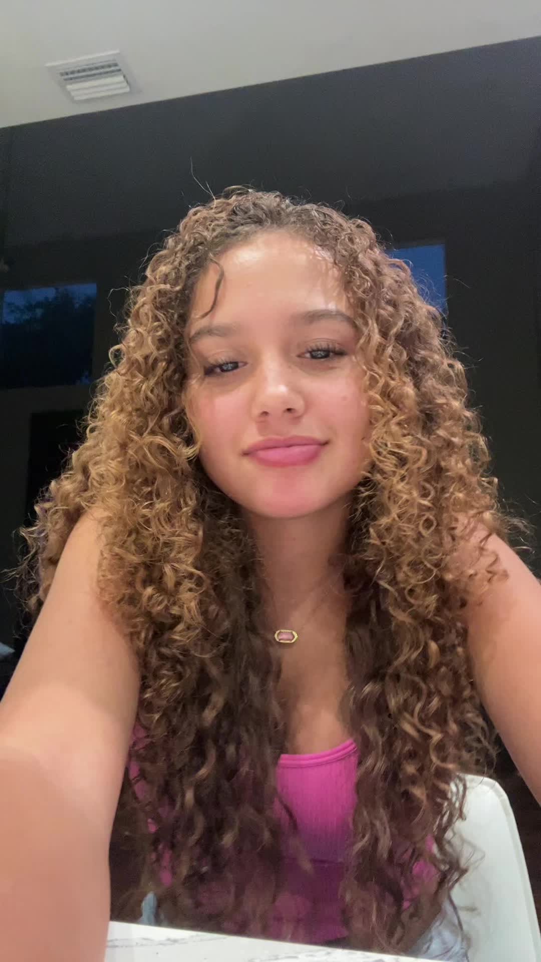 @ariana