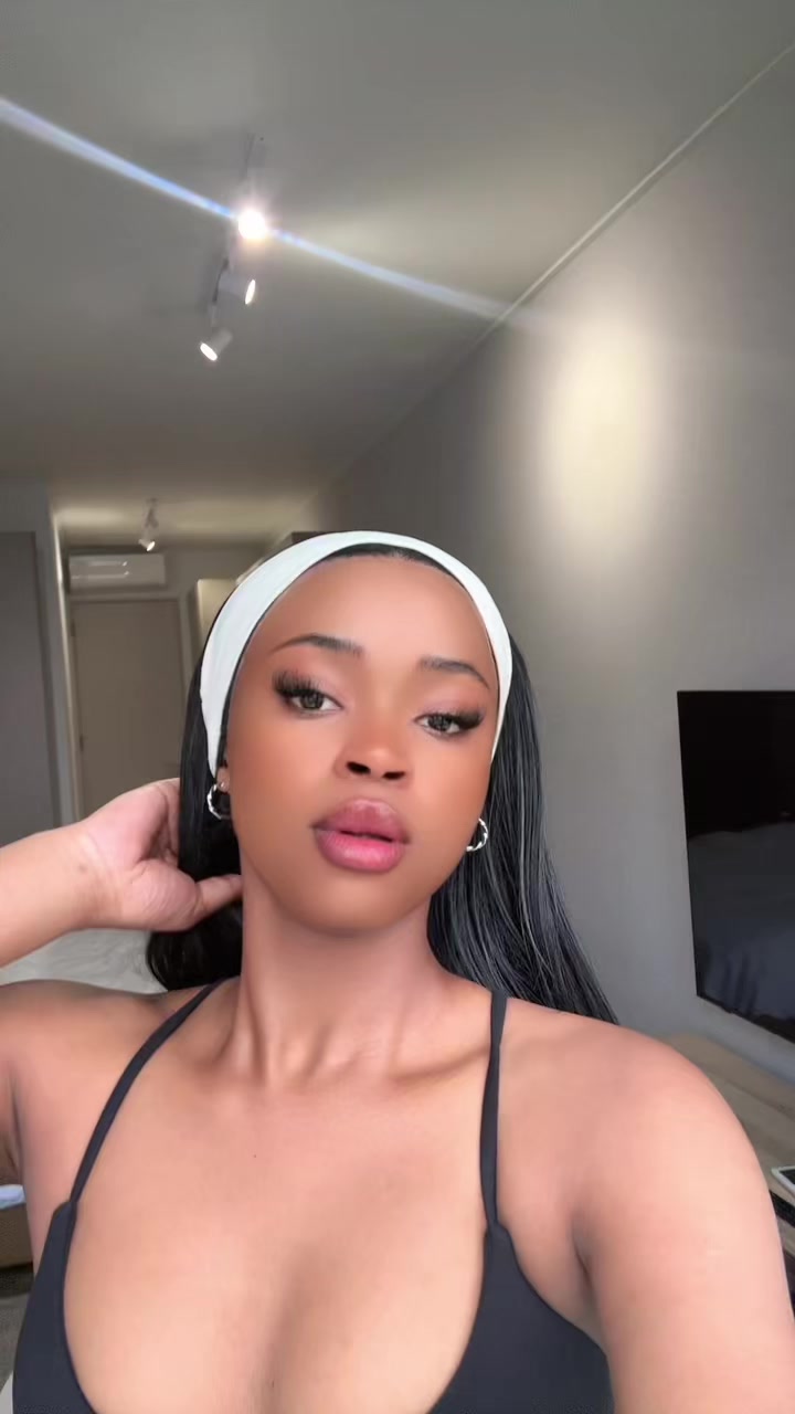 @Zinhle zee