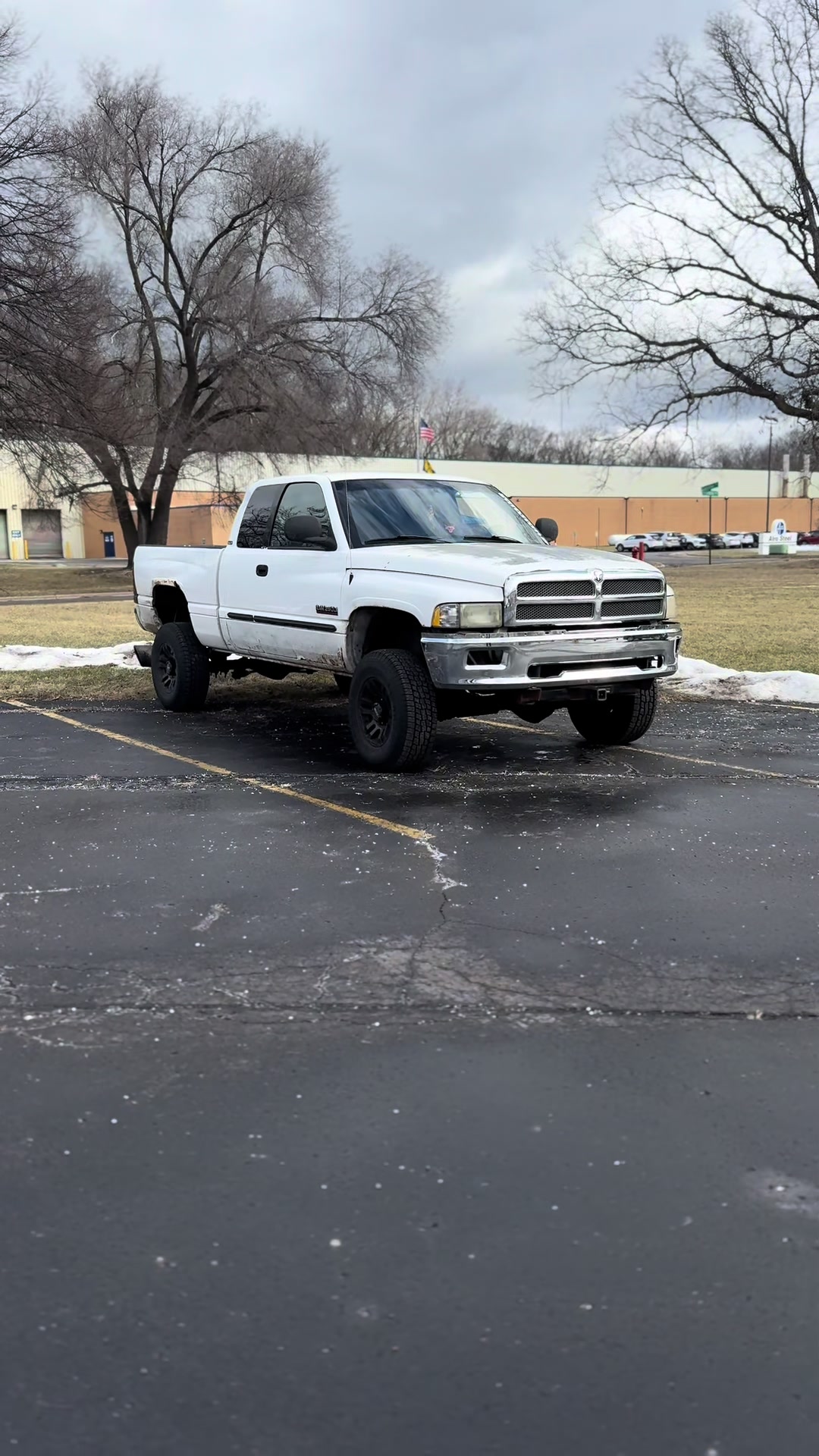 @JR.