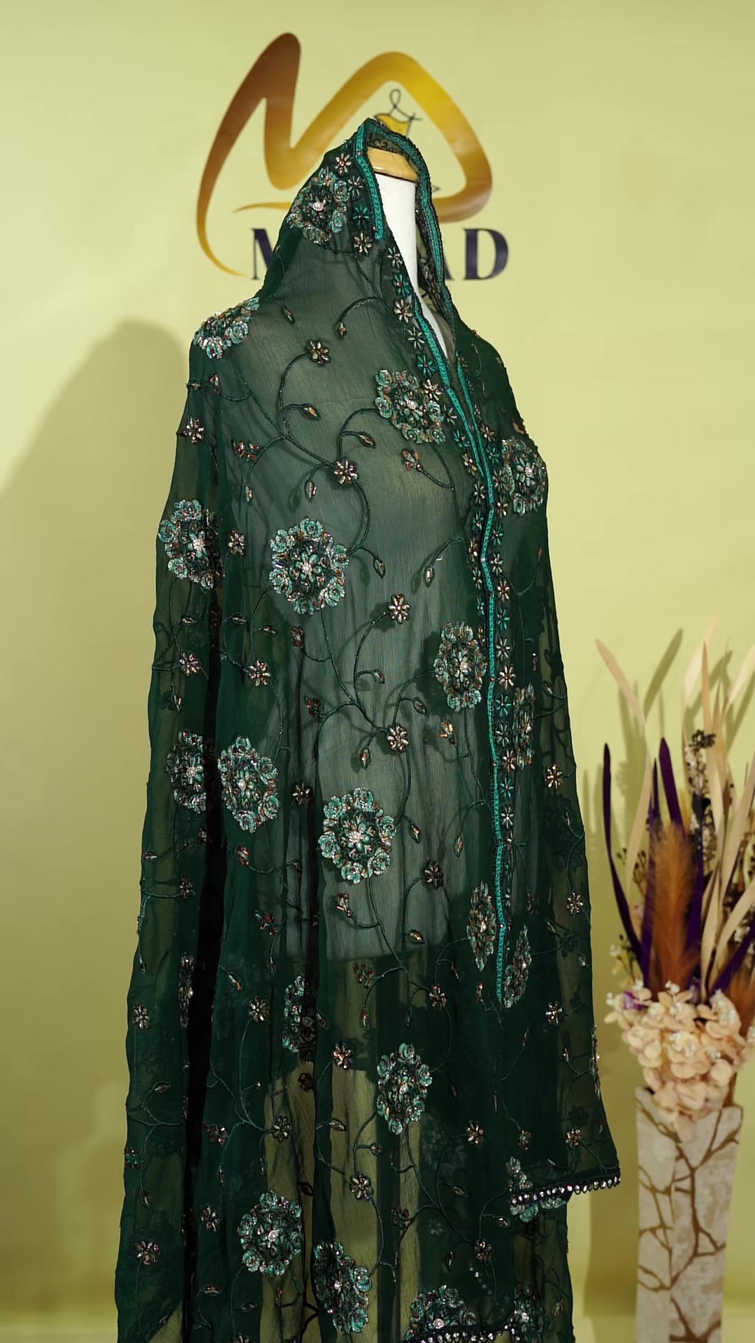 @Muradveils