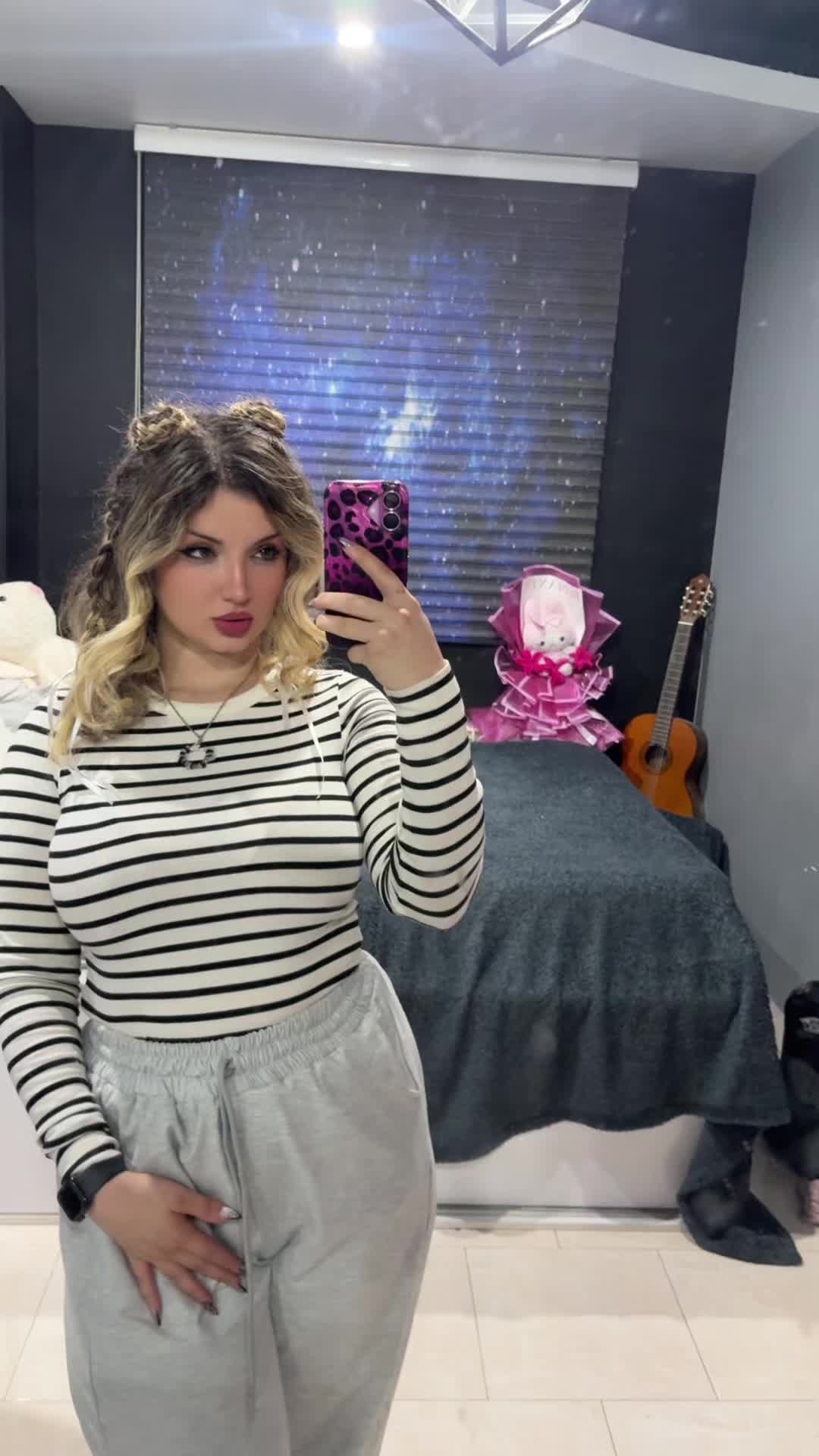 @Anahitaque