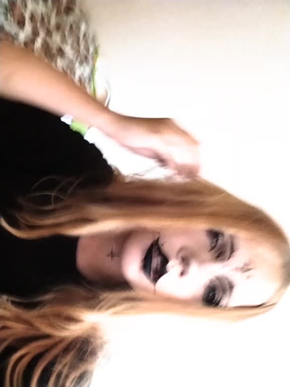 @w0trqx