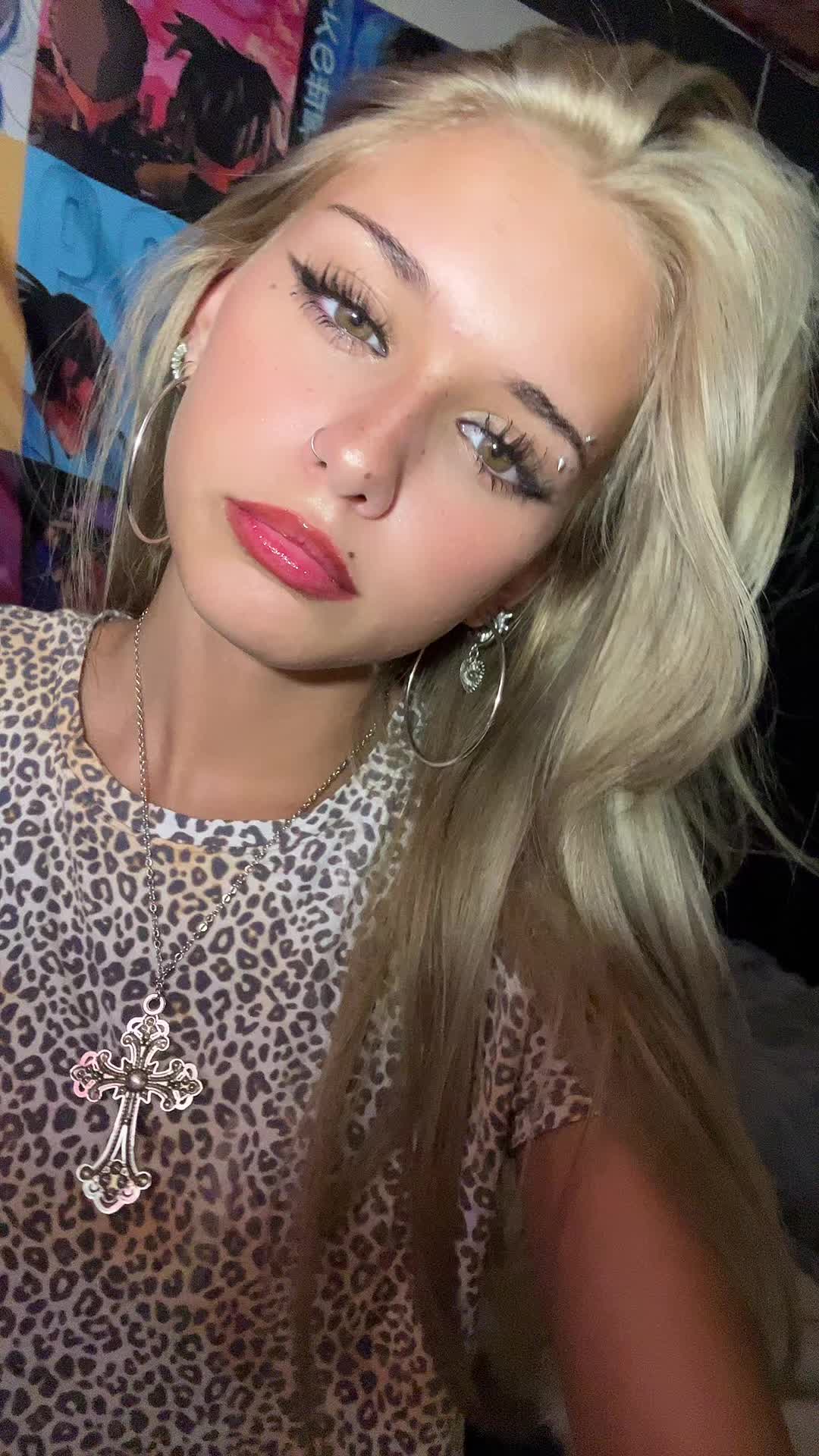 @ahailoh