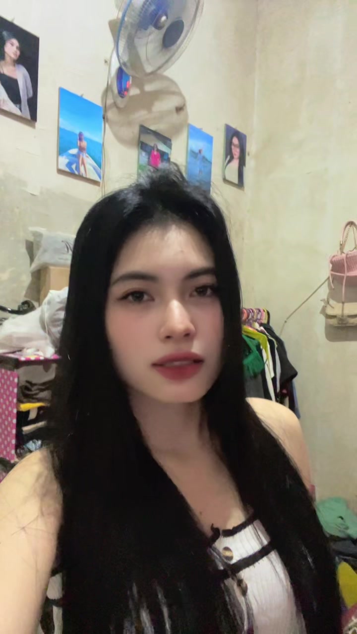 @Dwhiiii