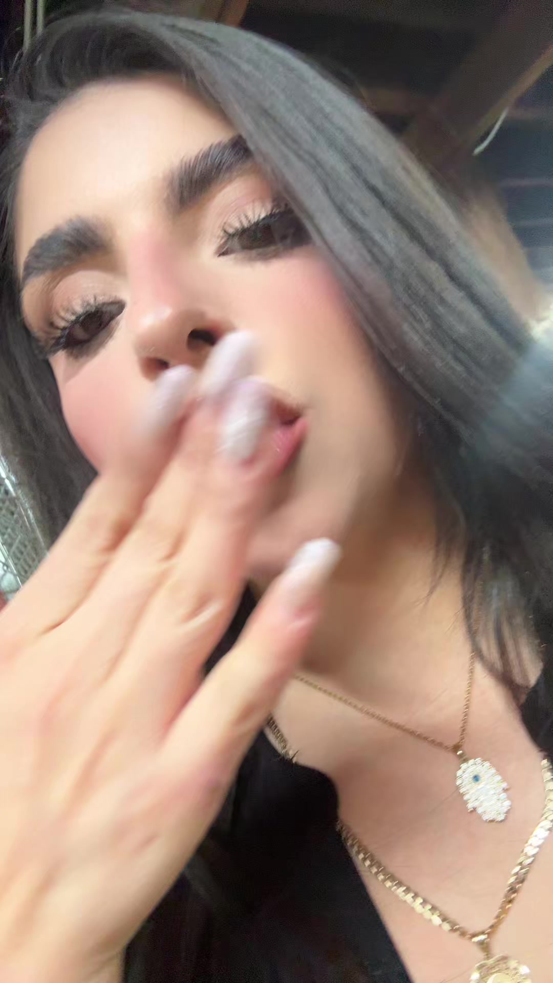 @Emoxxa<3