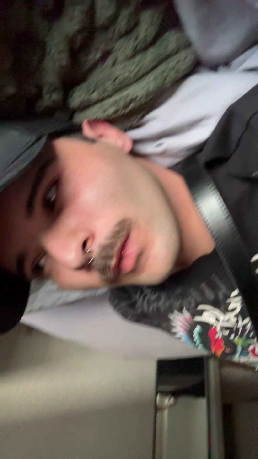 @Egosshh