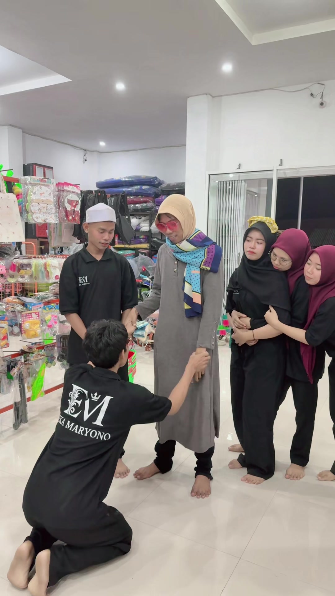 @Maryono Eka