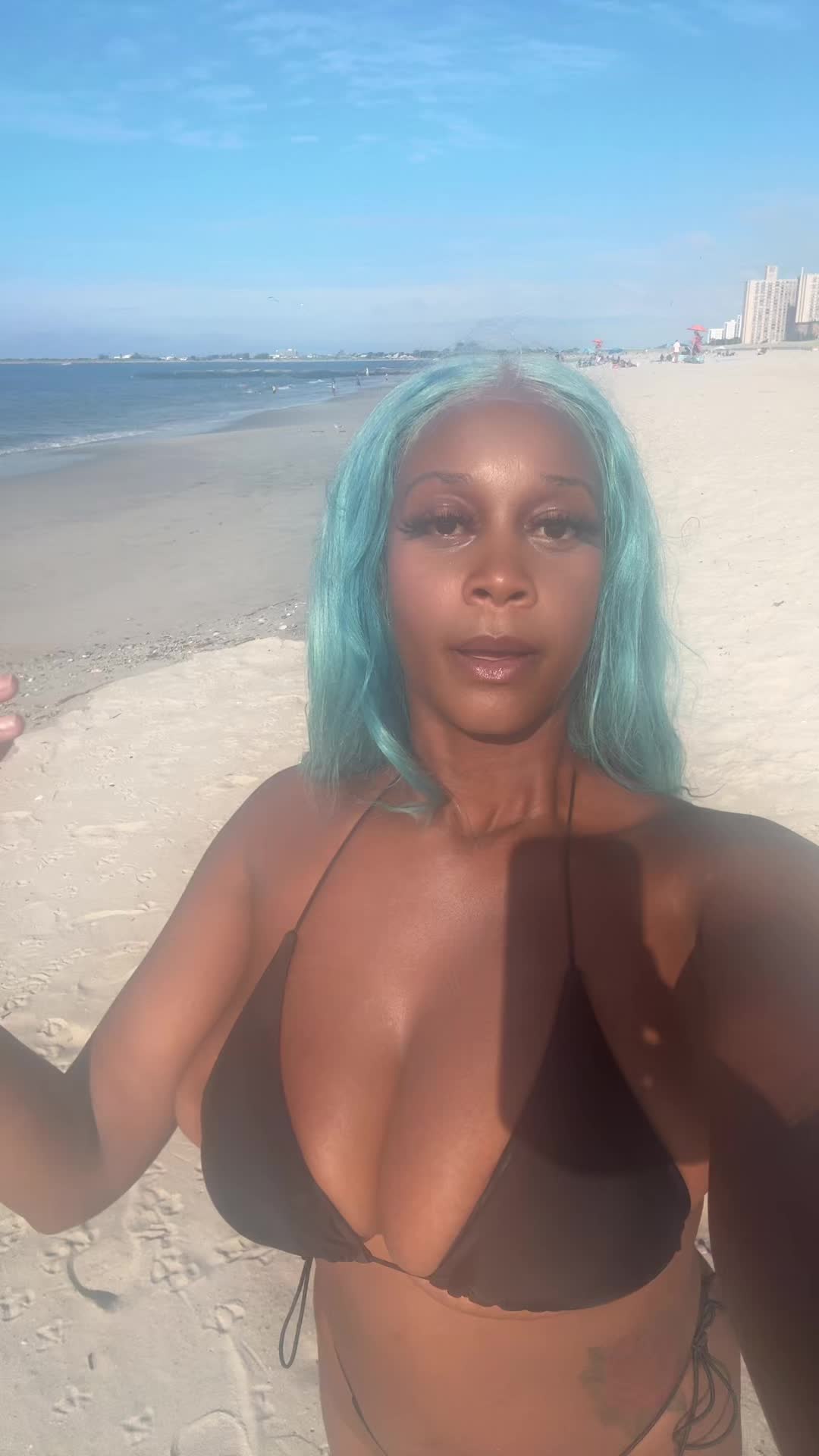 @Juliee