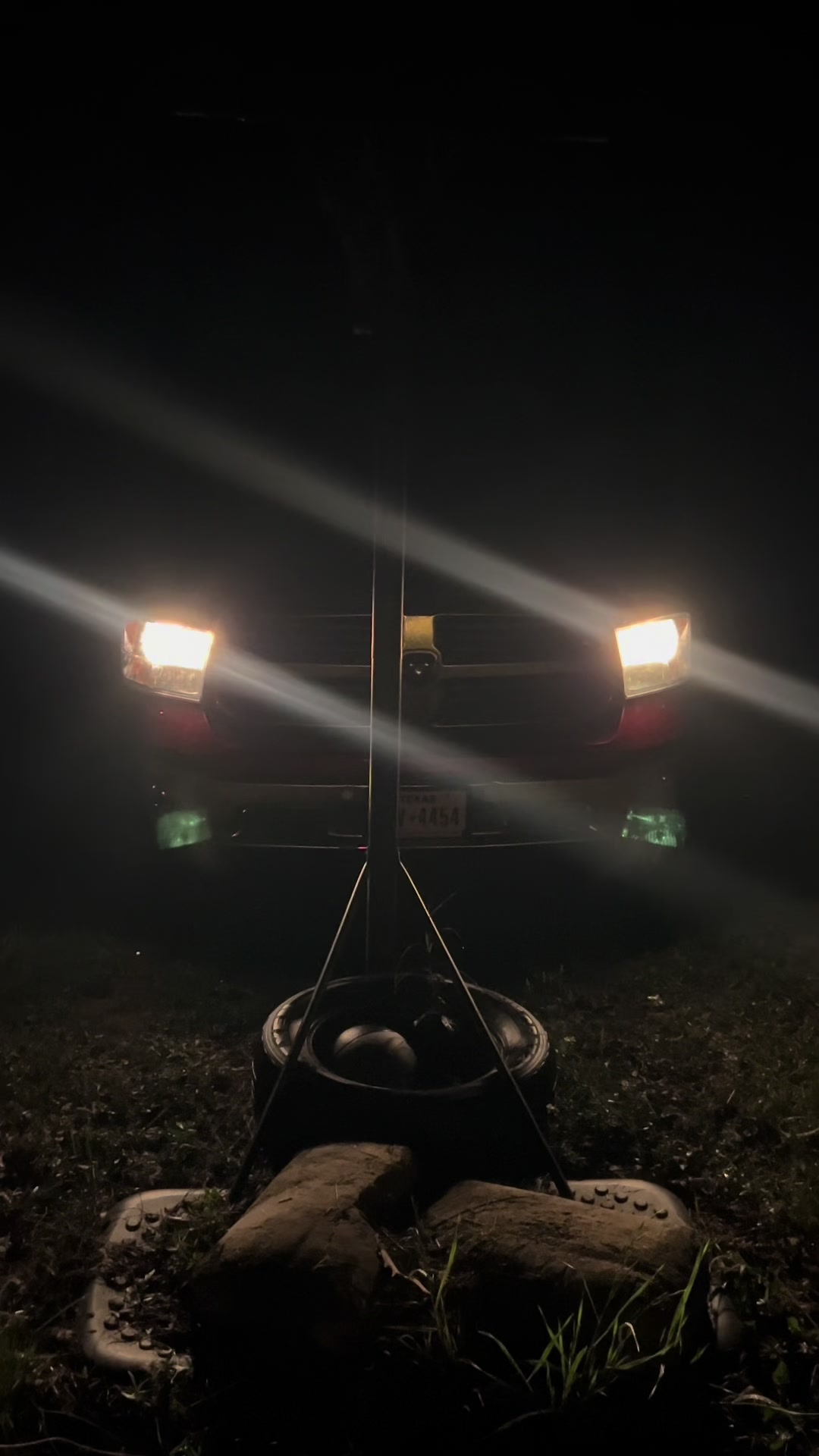 @FOXY_THE_RAM1500