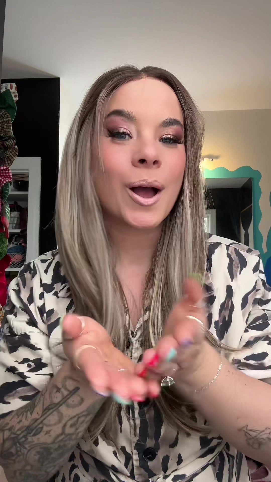 @Elizabeth Wears Wigs 🏳️&zwj;🌈