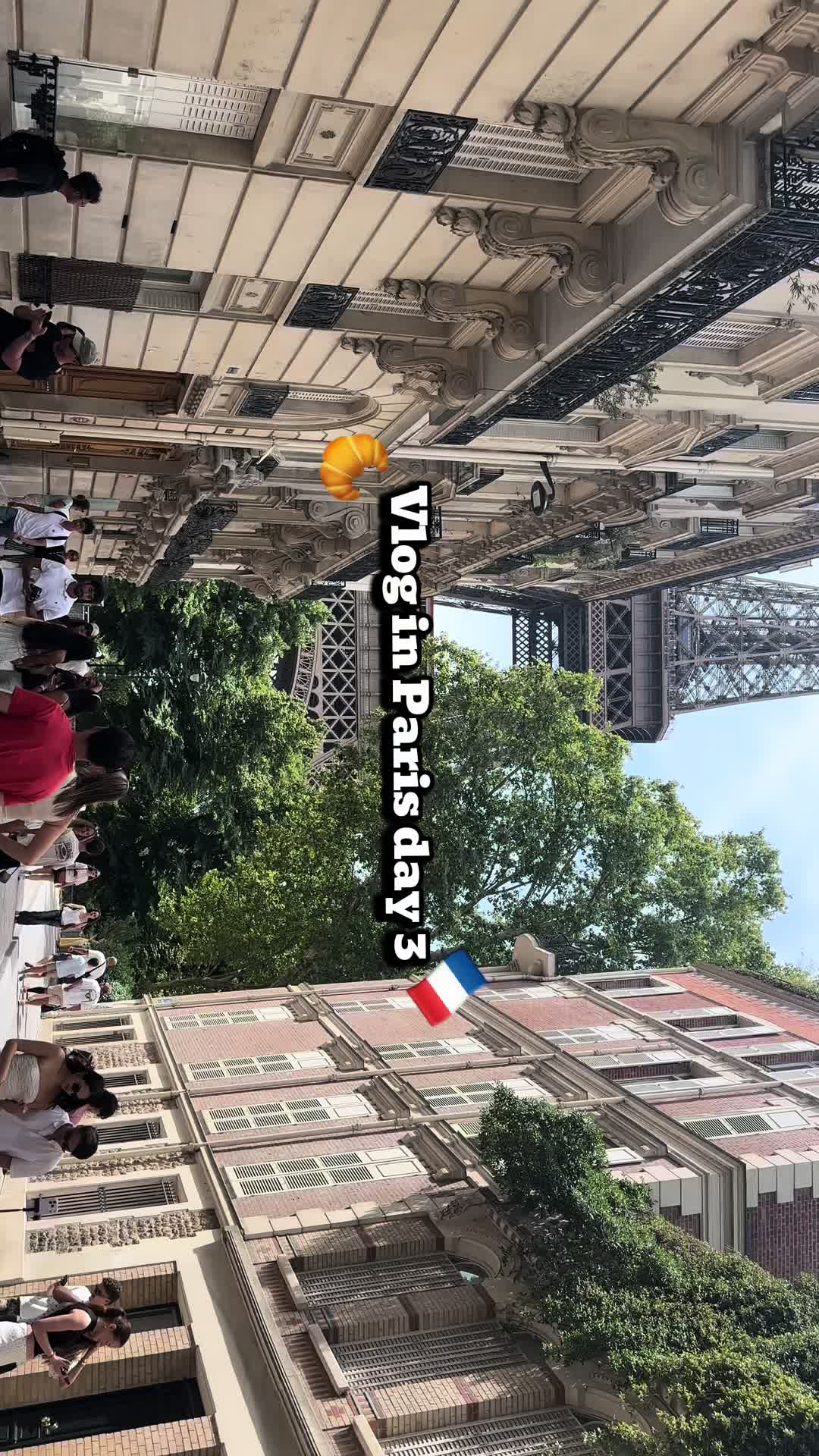 @camille_rochette