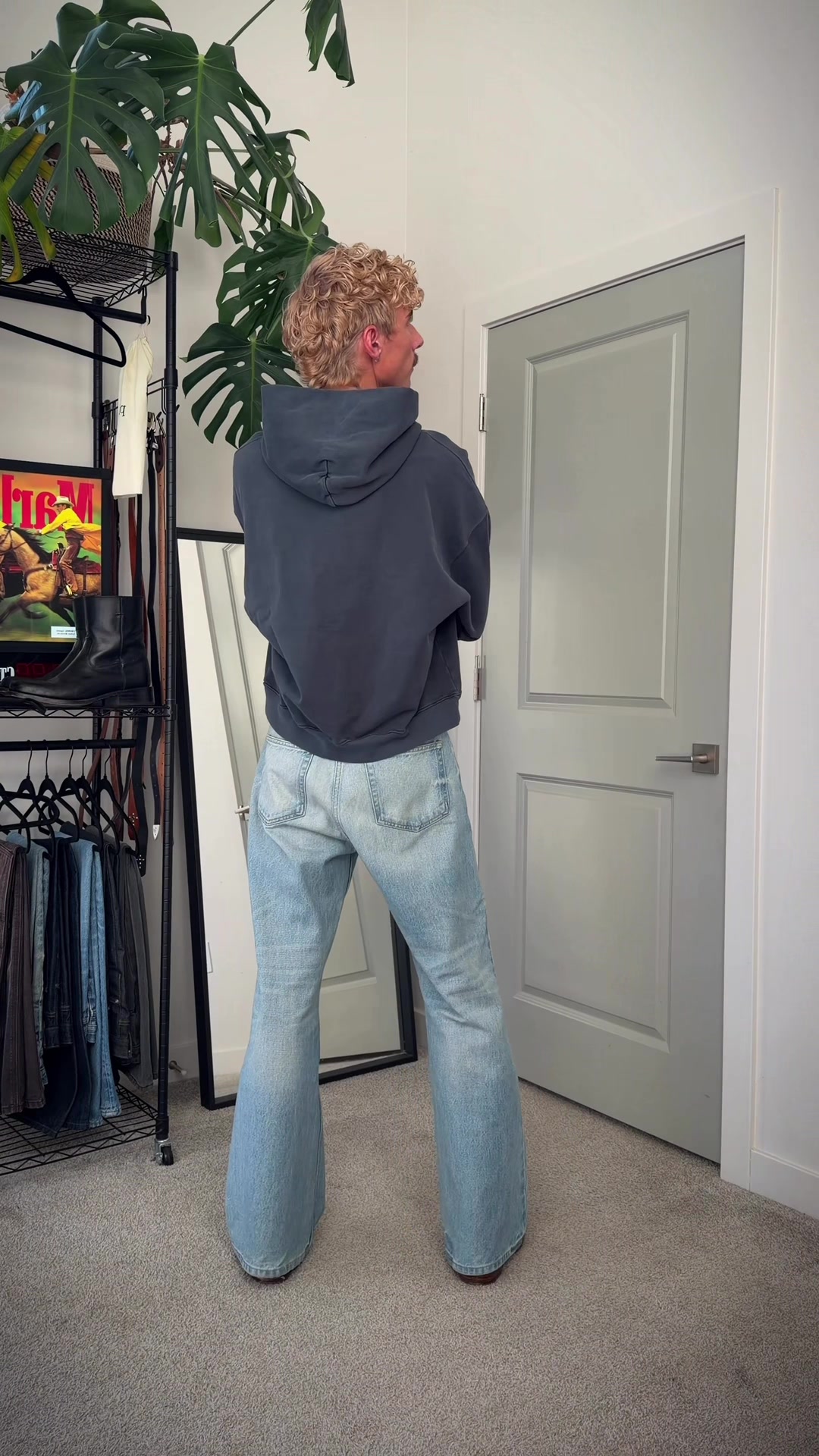 @zacariasjones