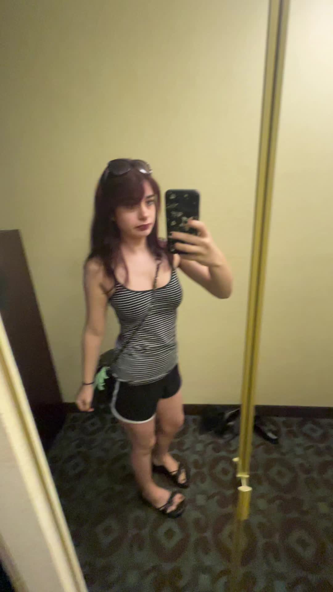 @Andreyah