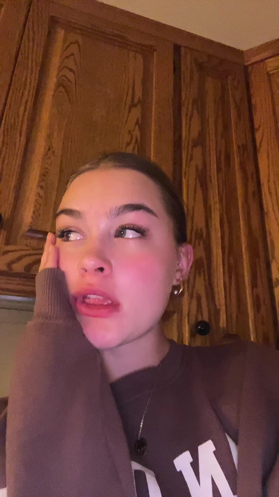 @Laura