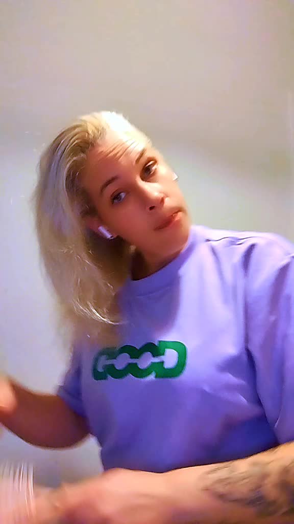 @Rina🖤🤍