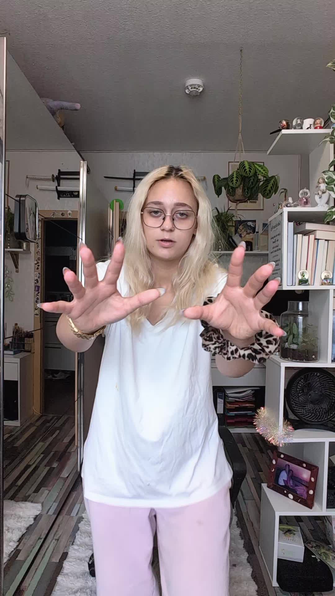 @Kira
