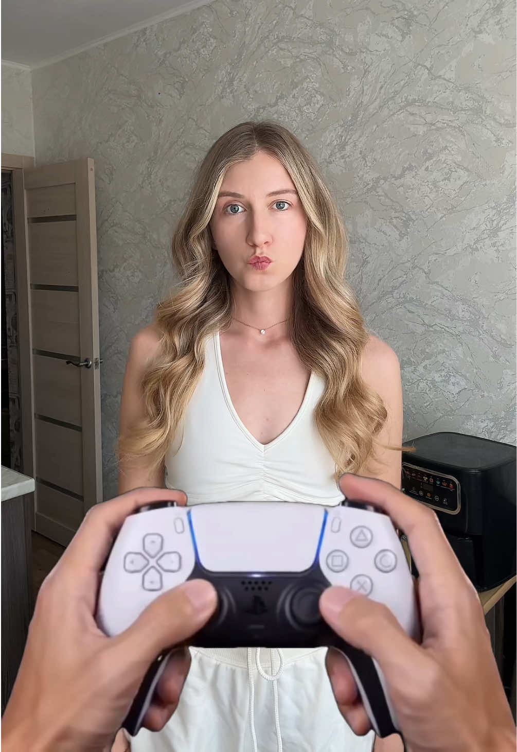 @Ana