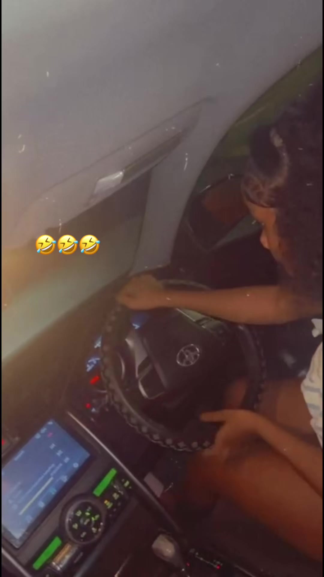 @Niya🥀