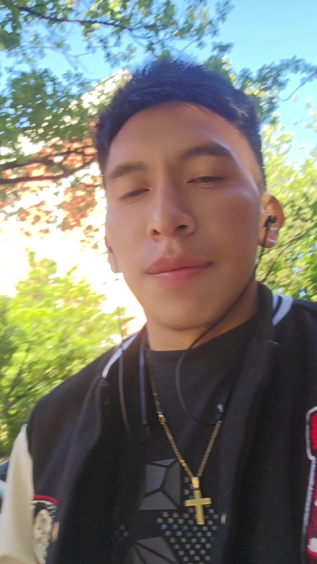 @Javi