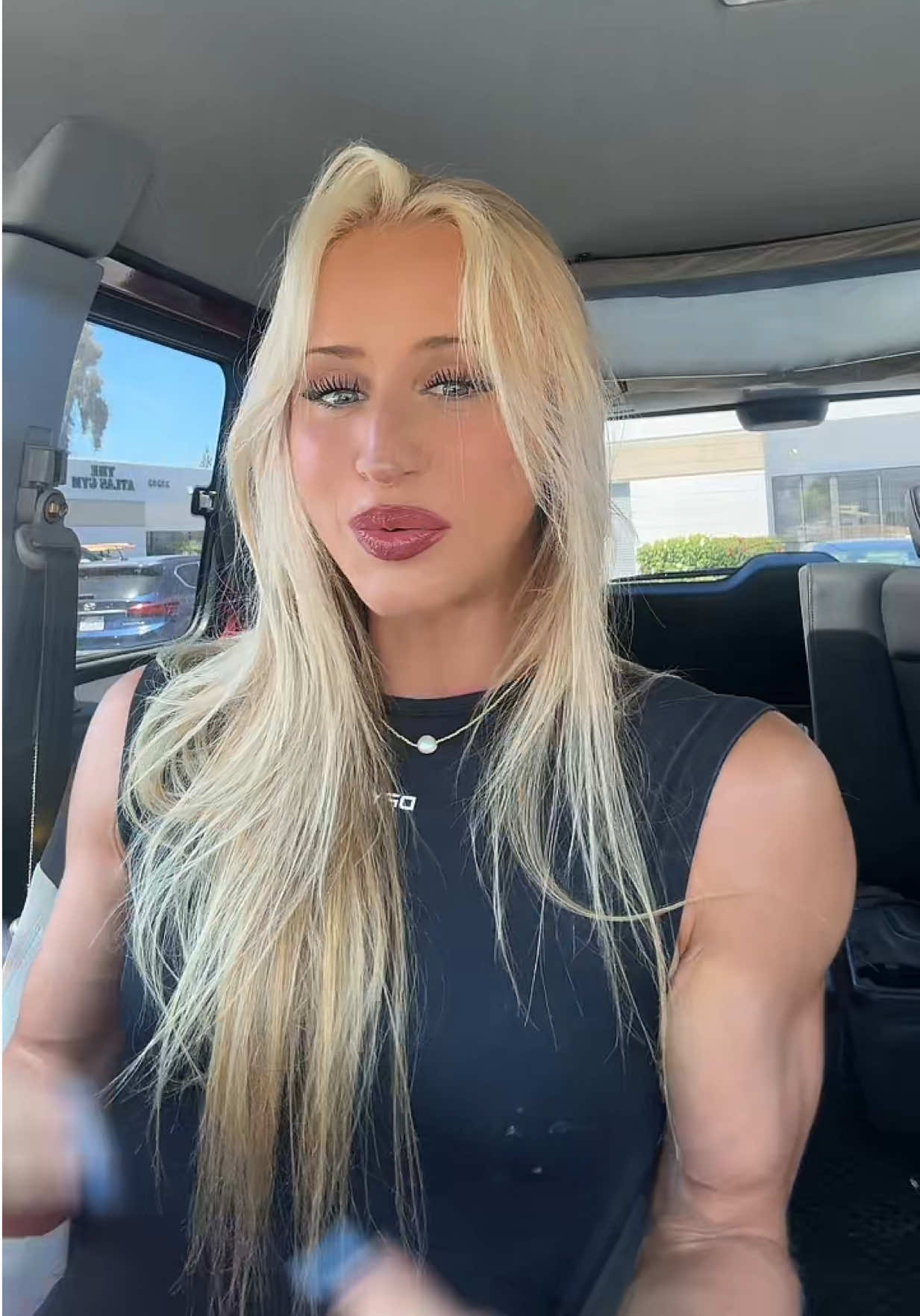 @Sydneyxfreeweights