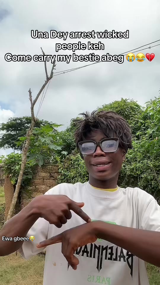@AFOLABI ❤️✨