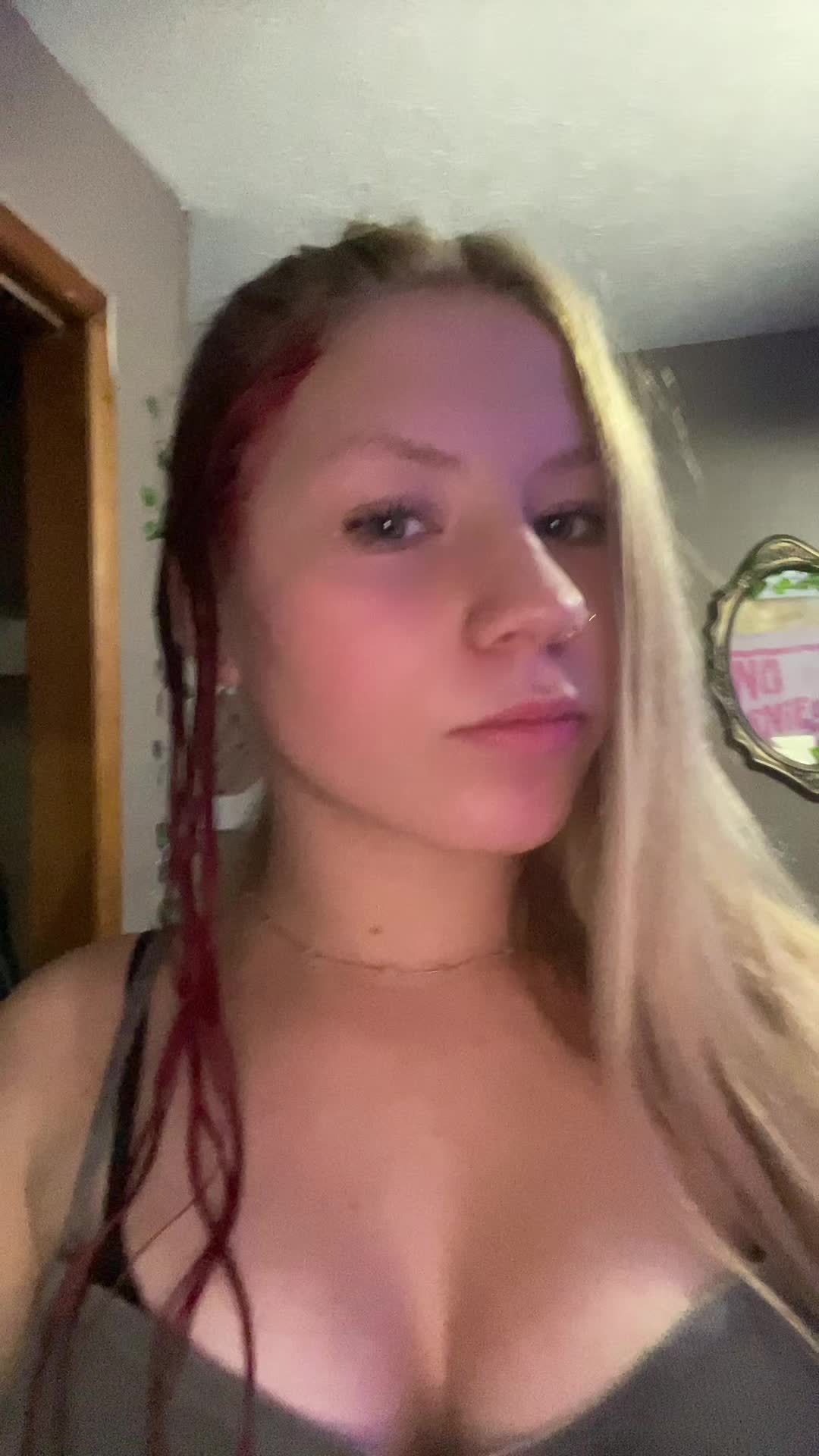 @nikki🌚