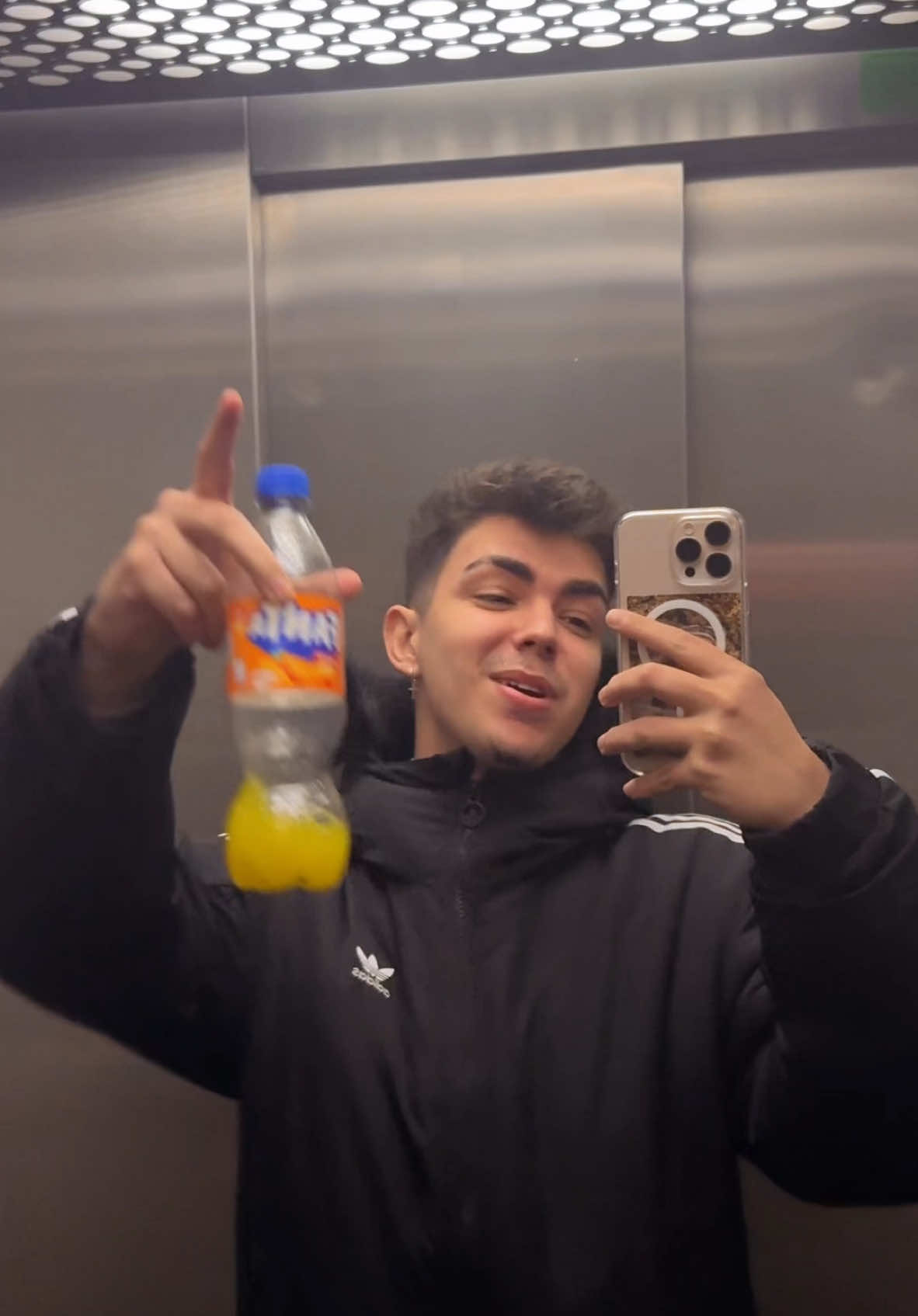 @J e s ú s ⚠️
