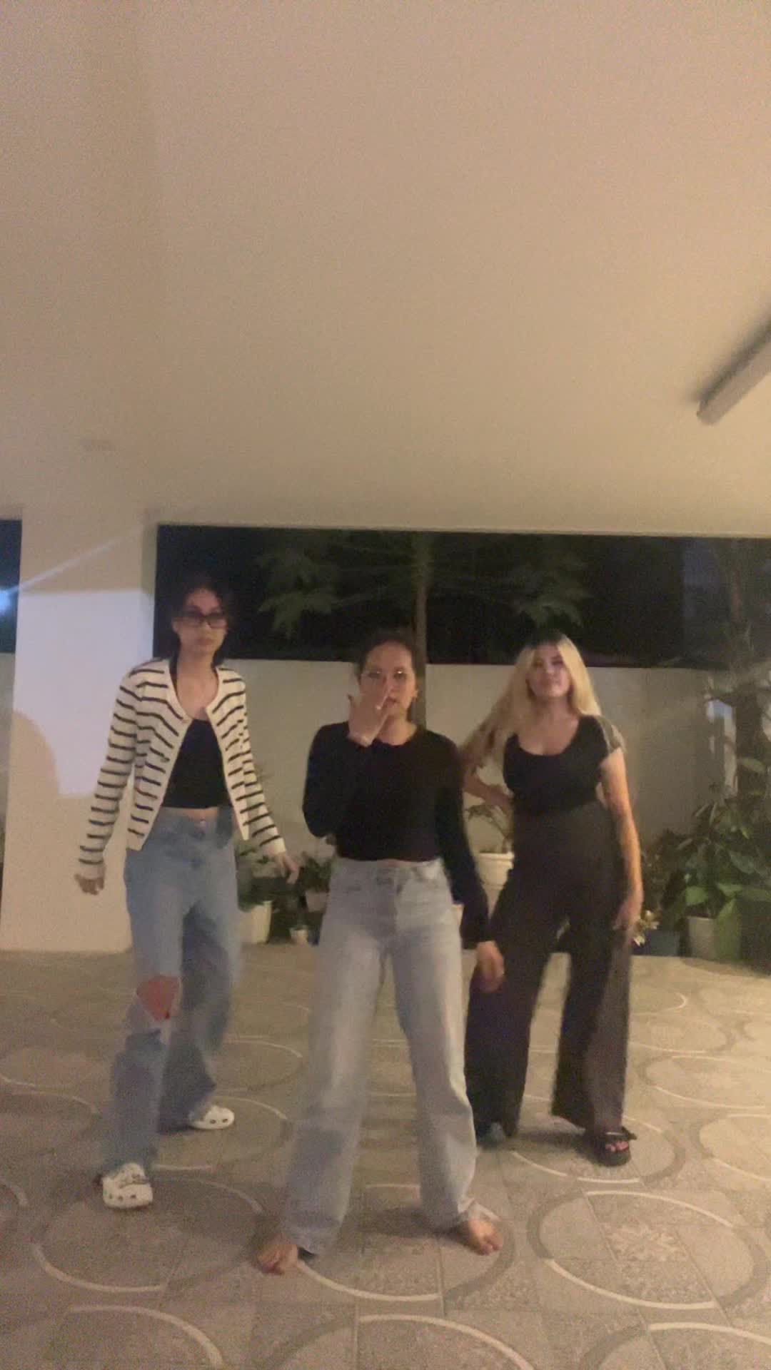 @777