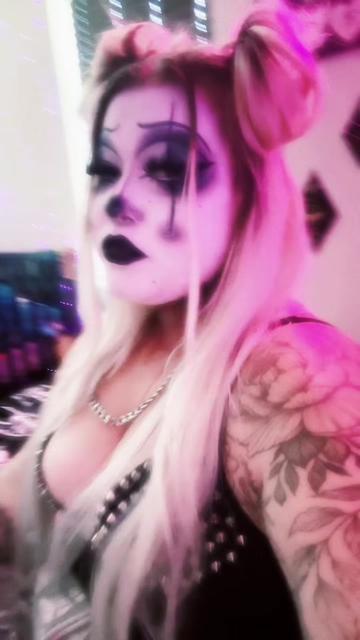 @🎪🔪A girl named Drool🔪🎪
